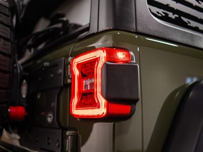 2020 Jeep Wrangler Unlimited Rubicon Recon   - Photo 18 - Peoria, IL 61615