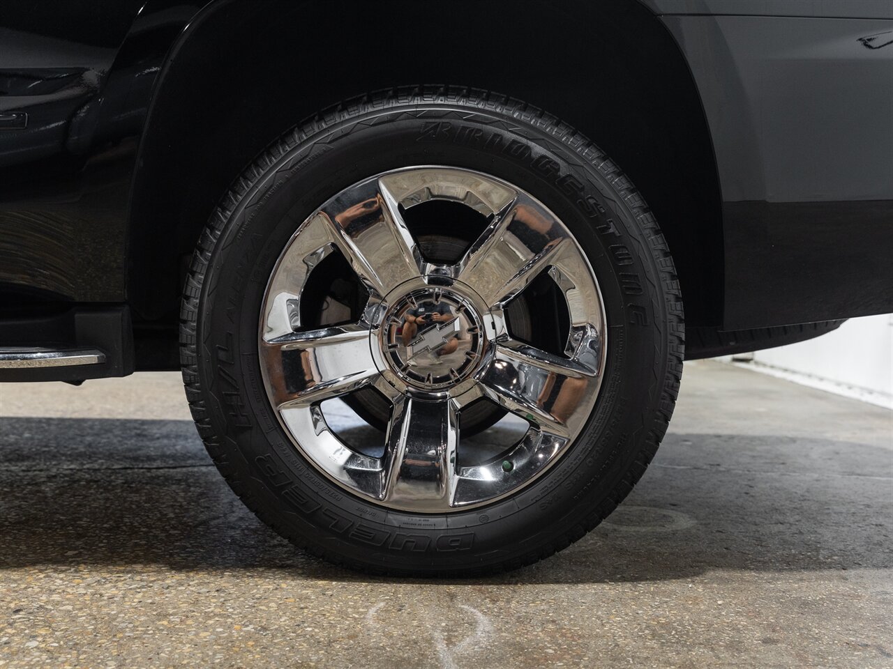 2017 Chevrolet Tahoe Premier   - Photo 11 - Peoria, IL 61615