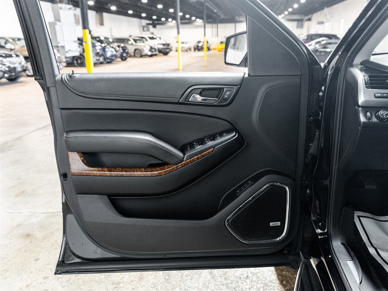 2017 Chevrolet Tahoe Premier   - Photo 37 - Peoria, IL 61615
