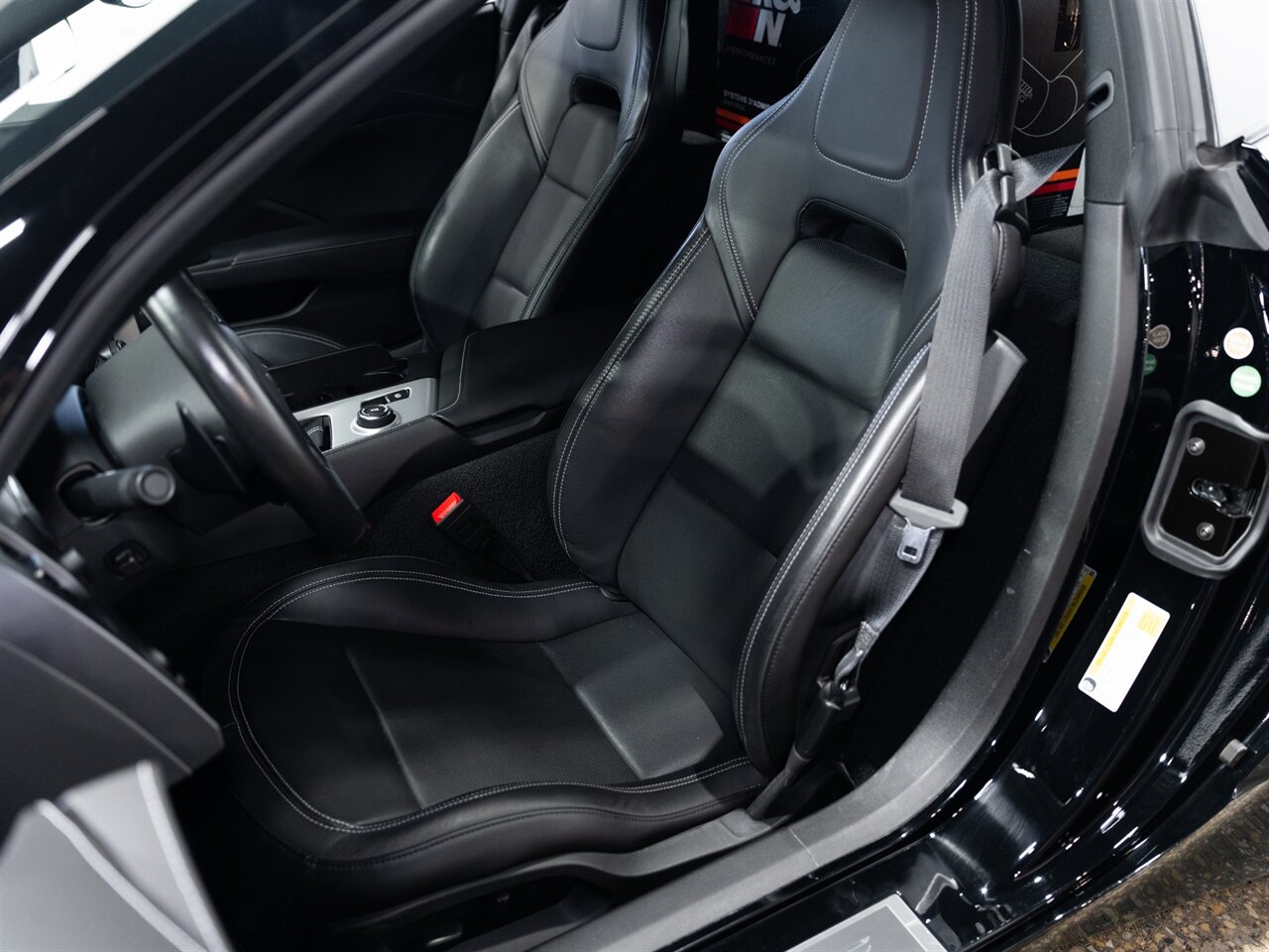 2019 Chevrolet Corvette Stingray   - Photo 21 - Peoria, IL 61615