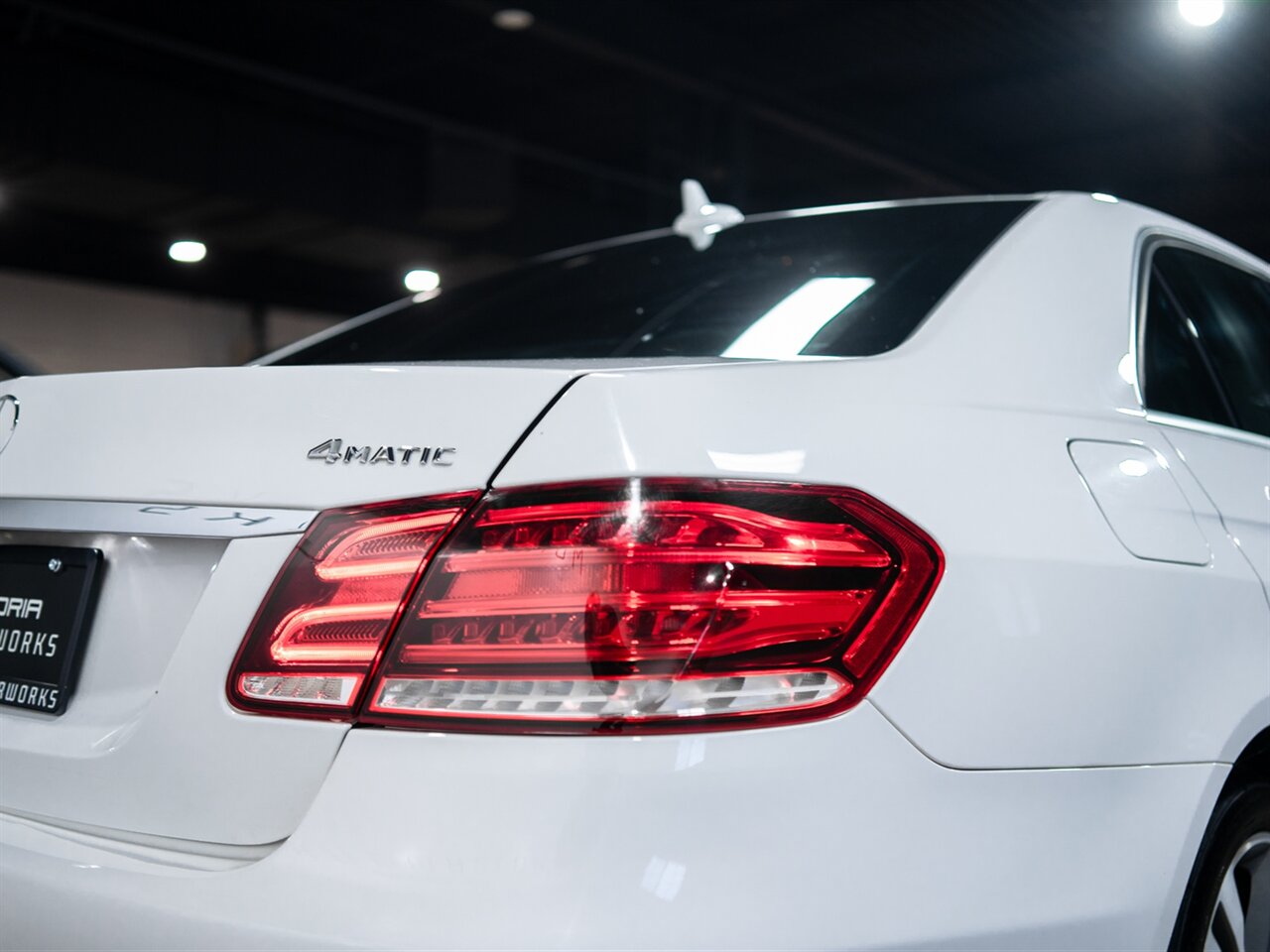 2014 Mercedes-Benz E 350 Luxury 4MATIC - Photo 14 - Peoria, IL 61615