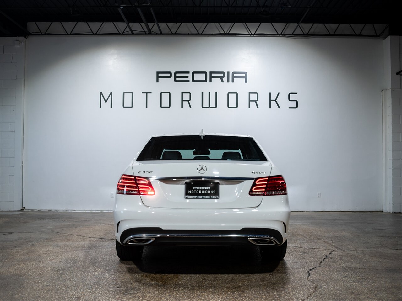 2014 Mercedes-Benz E 350 Luxury 4MATIC - Photo 8 - Peoria, IL 61615