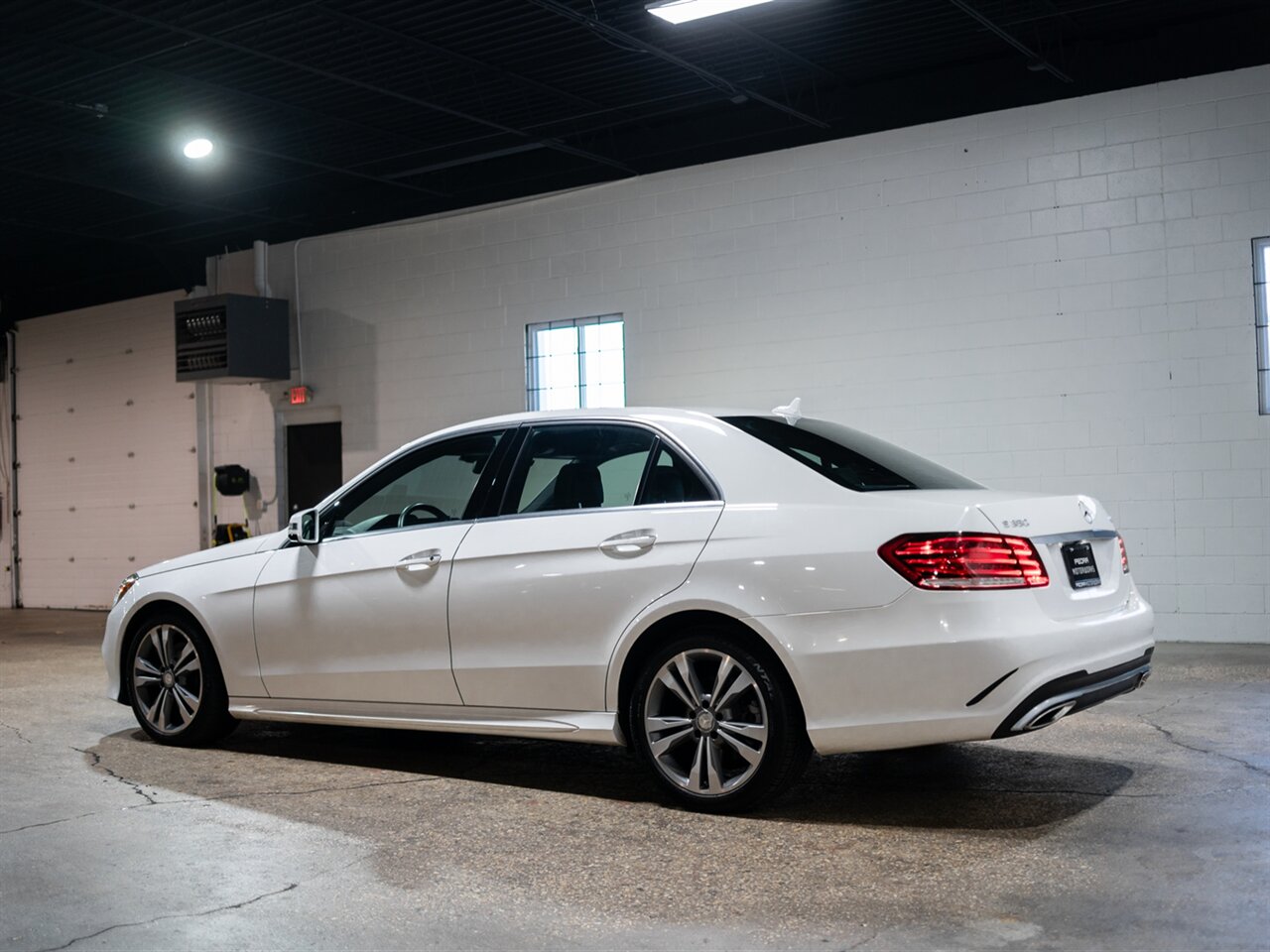 2014 Mercedes-Benz E 350 Luxury 4MATIC - Photo 7 - Peoria, IL 61615