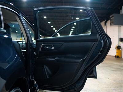 2015 Nissan Altima 2.5 S   - Photo 33 - Peoria, IL 61615