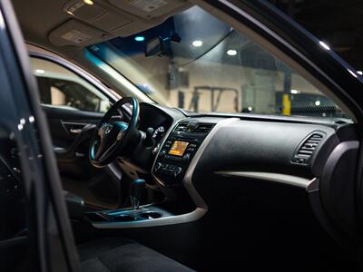 2015 Nissan Altima 2.5 S   - Photo 22 - Peoria, IL 61615