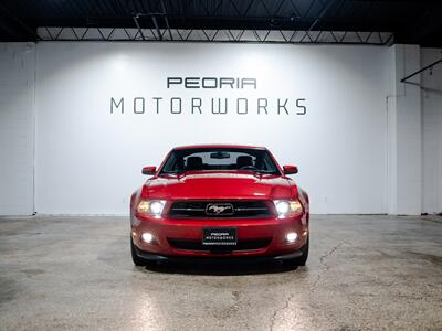2012 Ford Mustang V6 Premium - Photo 2 - Peoria, IL 61615