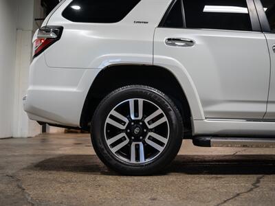 2021 Toyota 4Runner Limited   - Photo 11 - Peoria, IL 61615