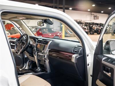 2021 Toyota 4Runner Limited   - Photo 26 - Peoria, IL 61615