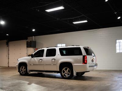 2013 Chevrolet Suburban LTZ   - Photo 5 - Peoria, IL 61615