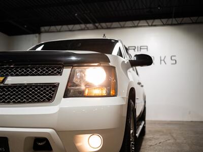 2013 Chevrolet Suburban LTZ   - Photo 19 - Peoria, IL 61615