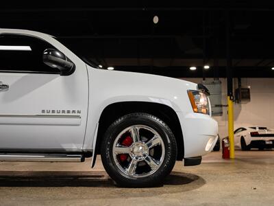 2013 Chevrolet Suburban LTZ   - Photo 17 - Peoria, IL 61615