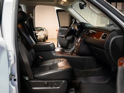 2013 Chevrolet Suburban LTZ   - Photo 45 - Peoria, IL 61615