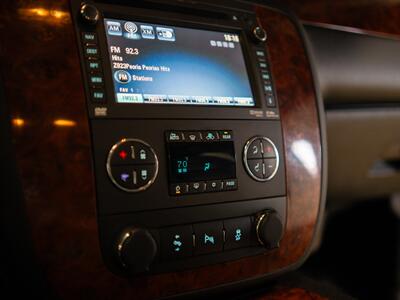 2013 Chevrolet Suburban LTZ   - Photo 29 - Peoria, IL 61615