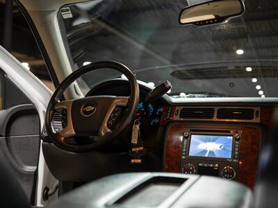 2013 Chevrolet Suburban LTZ   - Photo 27 - Peoria, IL 61615