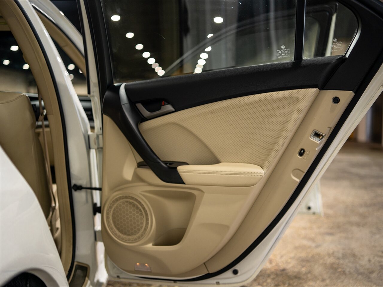 2010 Acura TSX - Photo 41 - Peoria, IL 61615