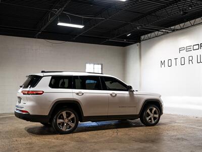 2021 Jeep Grand Cherokee L Limited   - Photo 10 - Peoria, IL 61615