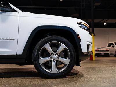 2021 Jeep Grand Cherokee L Limited   - Photo 17 - Peoria, IL 61615