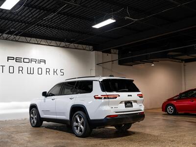 2021 Jeep Grand Cherokee L Limited   - Photo 6 - Peoria, IL 61615