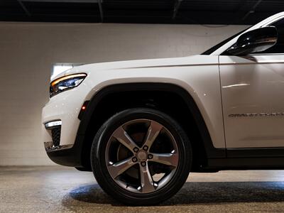 2021 Jeep Grand Cherokee L Limited   - Photo 20 - Peoria, IL 61615