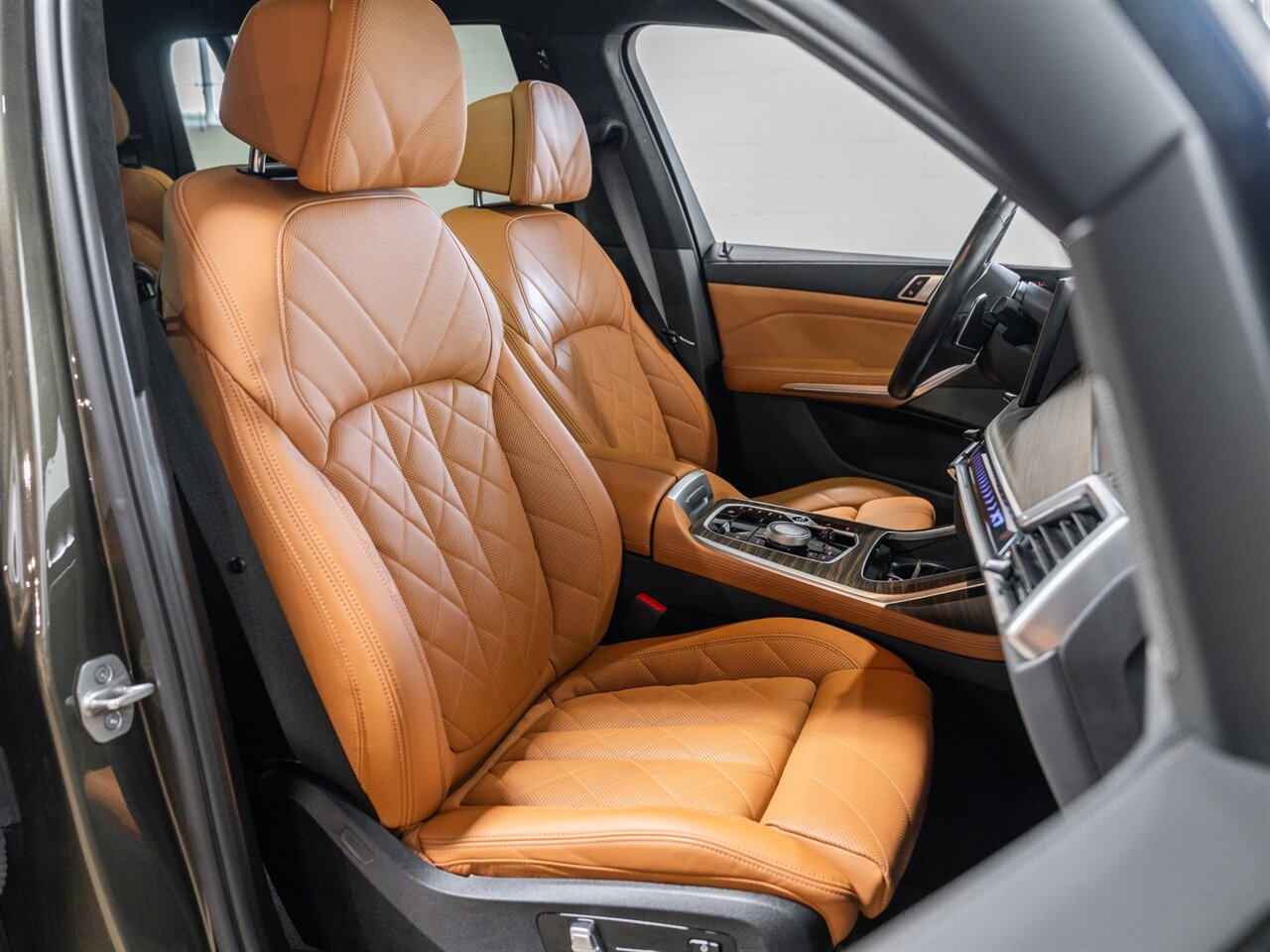2024 BMW X7 xDrive40i - Photo 18 - Peoria, IL 61615
