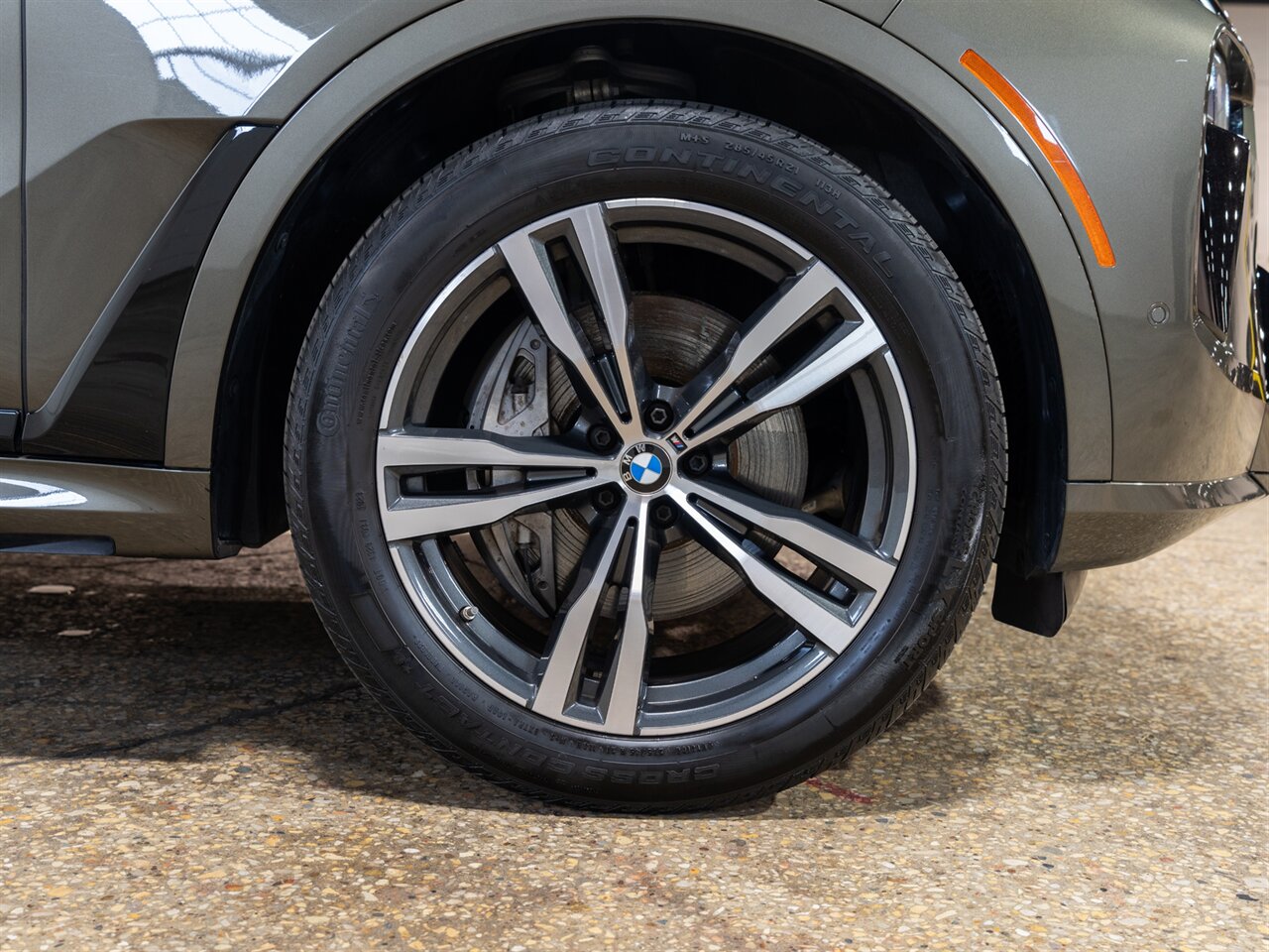 2024 BMW X7 xDrive40i - Photo 11 - Peoria, IL 61615