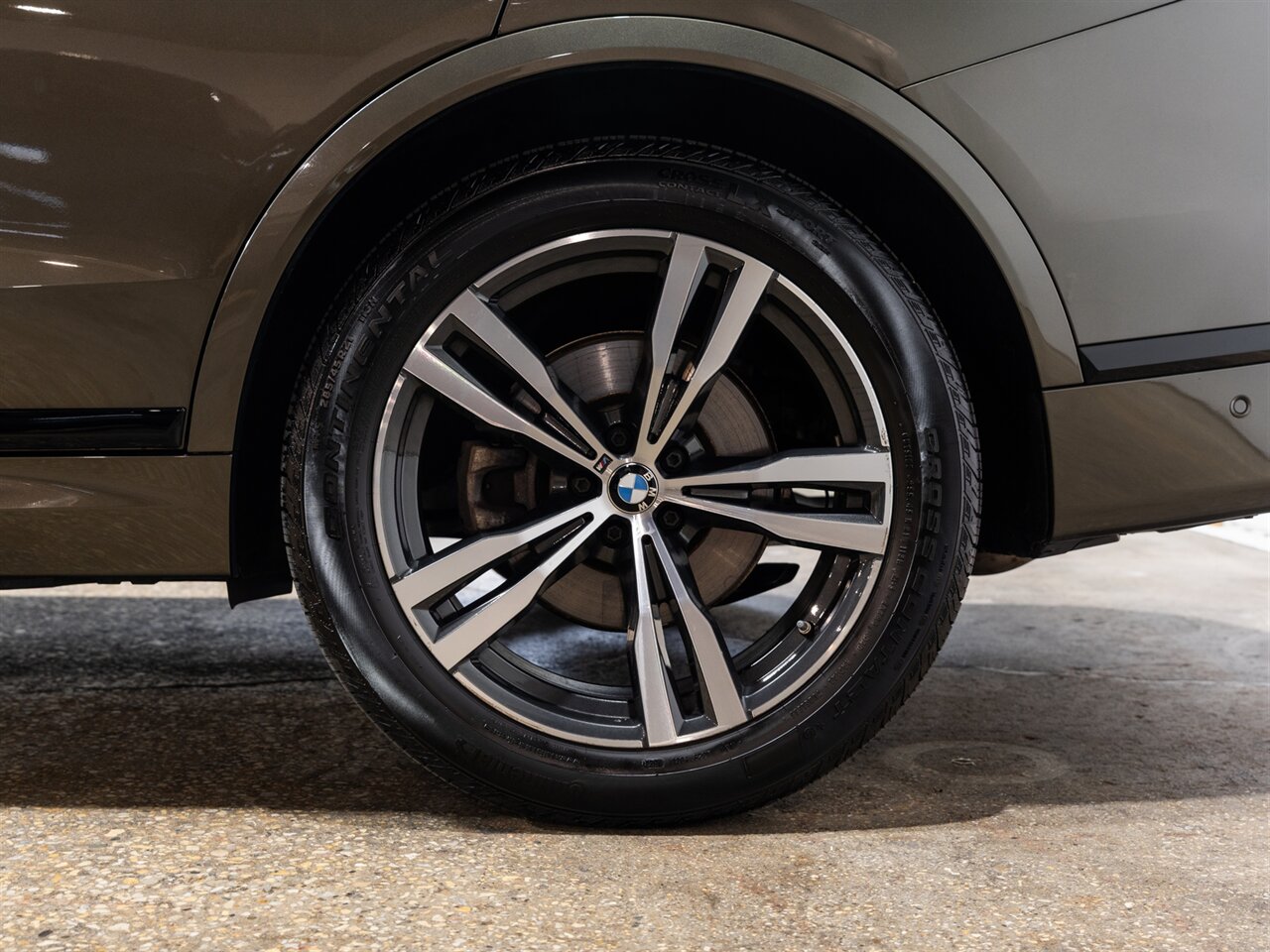 2024 BMW X7 xDrive40i - Photo 13 - Peoria, IL 61615