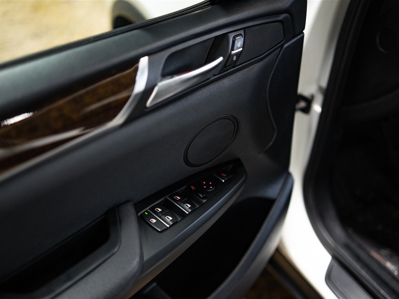 2016 BMW X3 xDrive28i - Photo 49 - Peoria, IL 61615