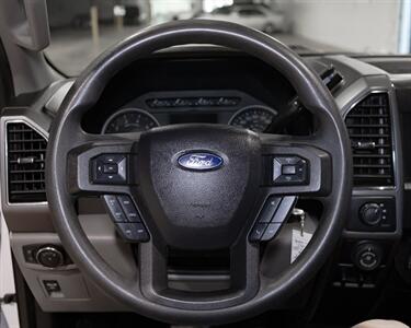 2019 Ford F-150 XLT   - Photo 17 - Peoria, IL 61615