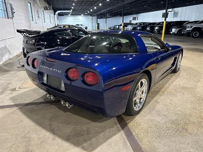 2004 Chevrolet Corvette Commemorative Edition   - Photo 2 - Peoria, IL 61615