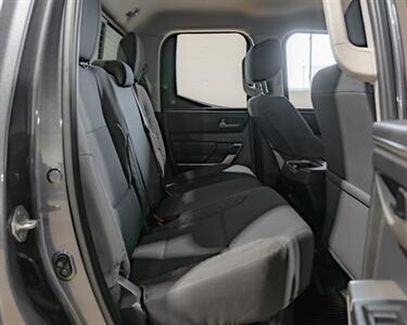 2022 Toyota Tundra SR5   - Photo 25 - Peoria, IL 61615