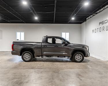 2022 Toyota Tundra SR5   - Photo 22 - Peoria, IL 61615