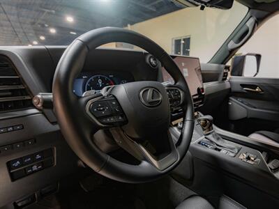 2025 Lexus GX 550 Luxury+   - Photo 19 - Peoria, IL 61615