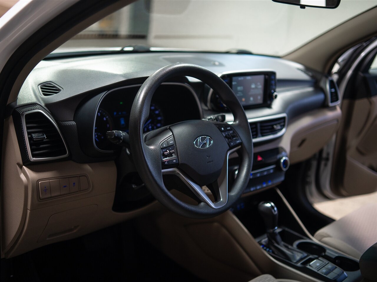 2019 Hyundai TUCSON SE - Photo 17 - Peoria, IL 61615