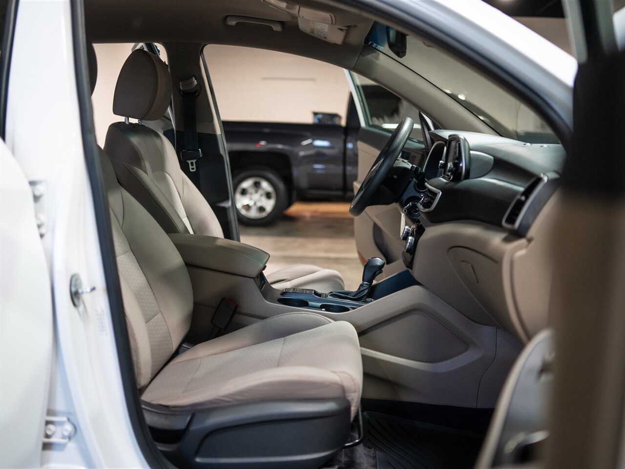 2019 Hyundai TUCSON SE - Photo 25 - Peoria, IL 61615