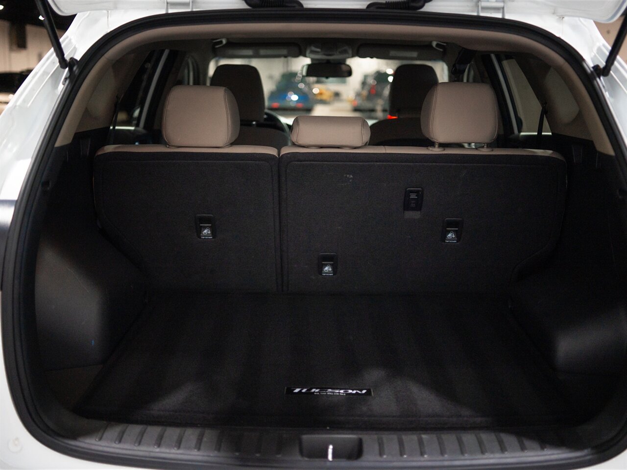 2019 Hyundai TUCSON SE - Photo 18 - Peoria, IL 61615