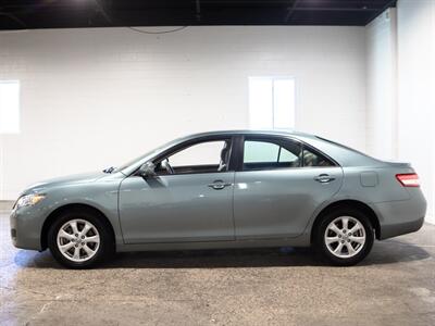 2011 Toyota Camry LE   - Photo 5 - Peoria, IL 61615