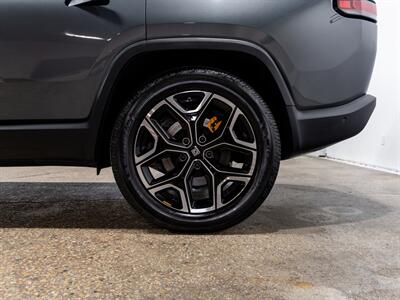 2022 Rivian R1S Launch Edition - Photo 12 - Peoria, IL 61615