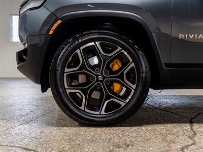 2022 Rivian R1S Launch Edition - Photo 11 - Peoria, IL 61615