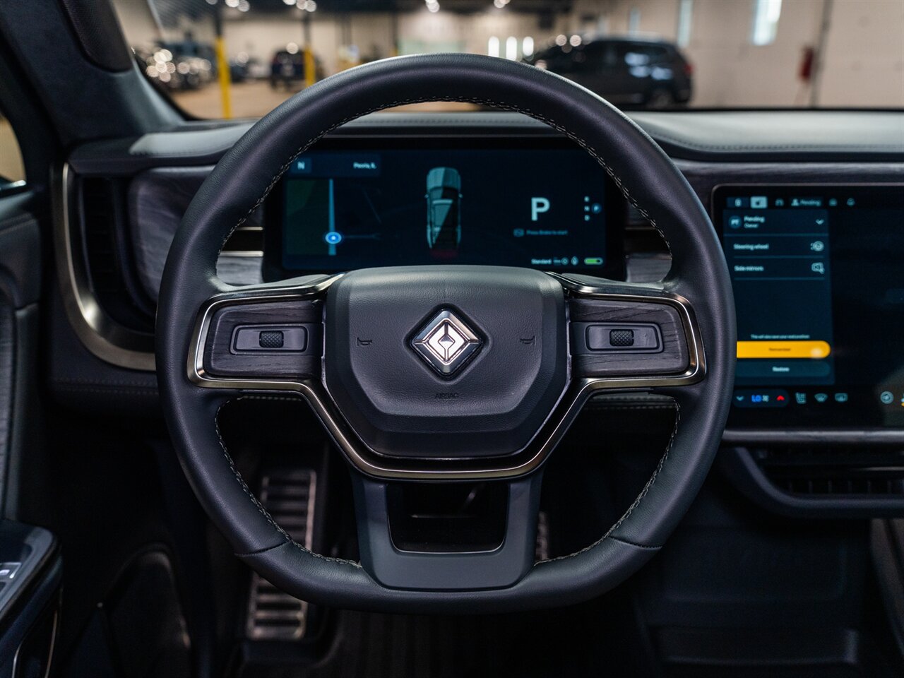 2022 Rivian R1S Launch Edition - Photo 19 - Peoria, IL 61615