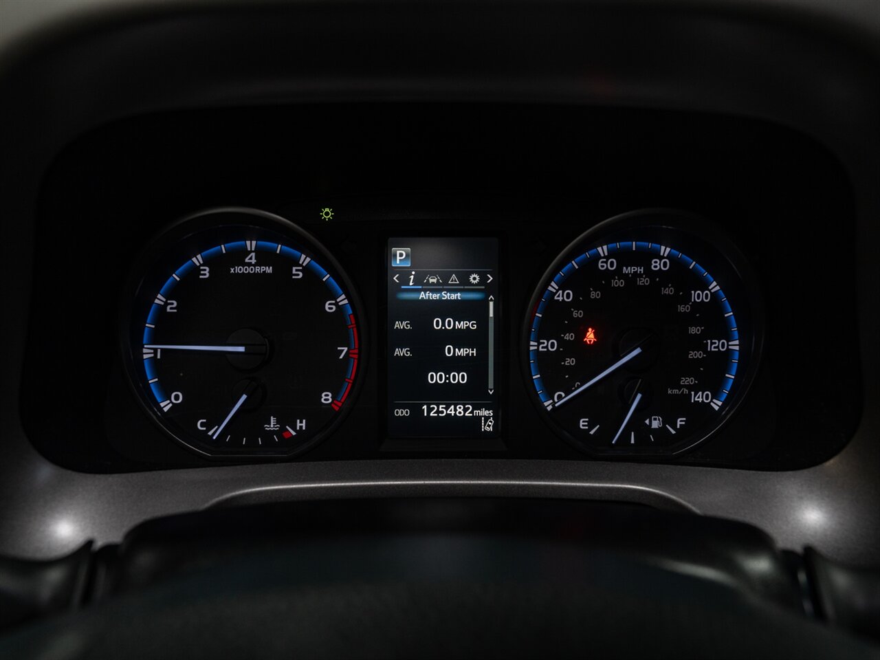 2018 Toyota RAV4 LE   - Photo 20 - Peoria, IL 61615