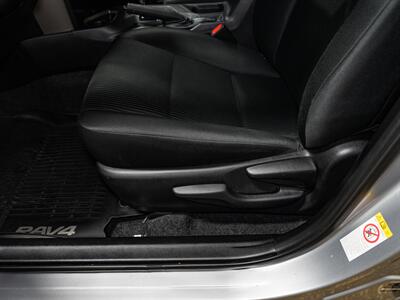 2018 Toyota RAV4 LE   - Photo 29 - Peoria, IL 61615