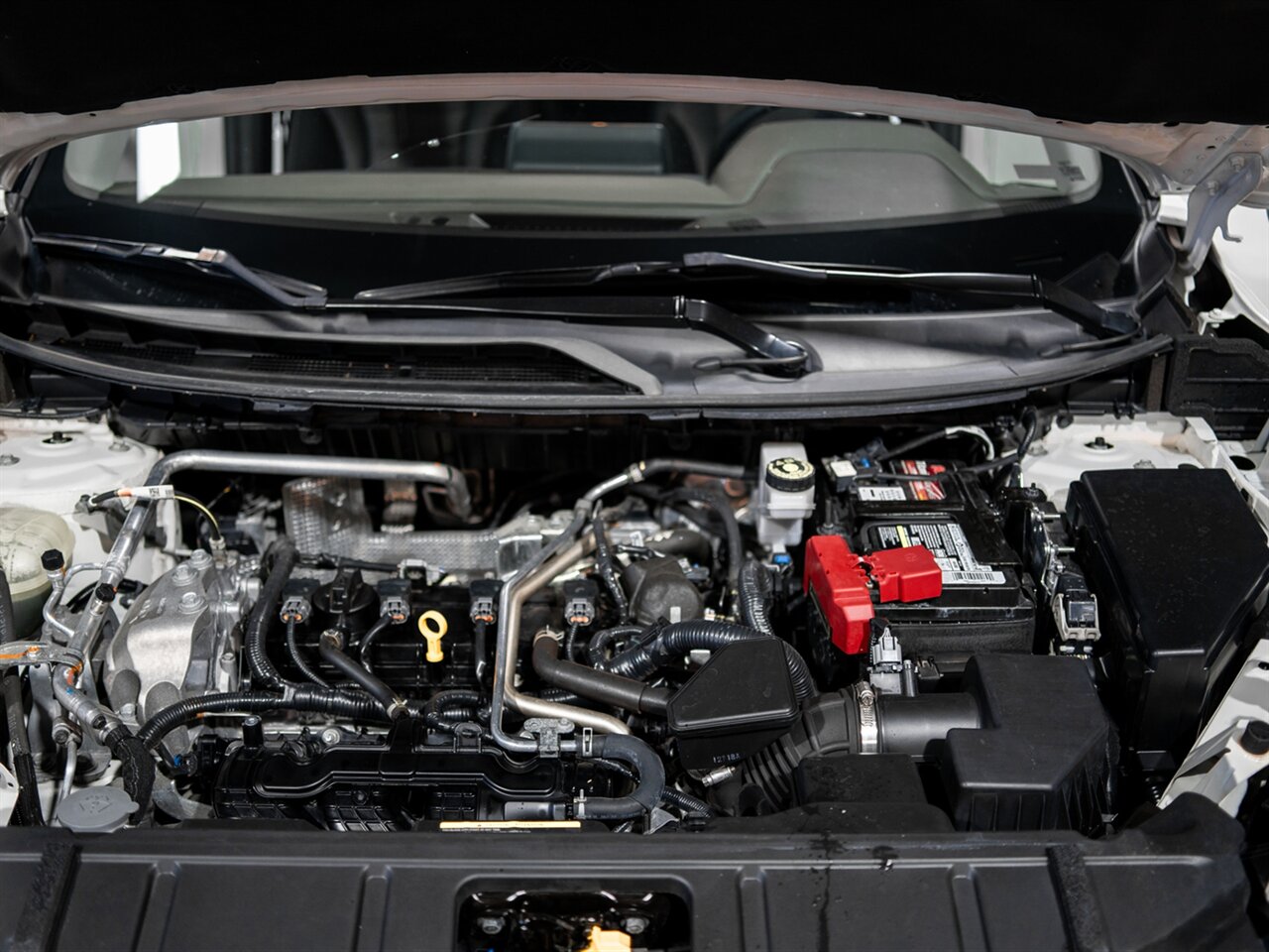 2021 Nissan Rogue SV   - Photo 19 - Peoria, IL 61615