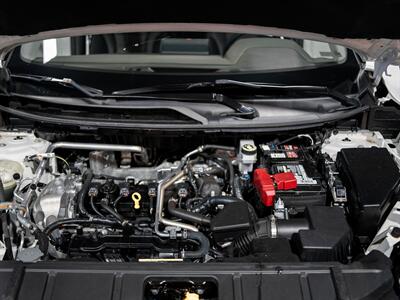 2021 Nissan Rogue SV   - Photo 19 - Peoria, IL 61615