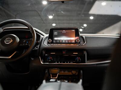 2021 Nissan Rogue SV   - Photo 26 - Peoria, IL 61615