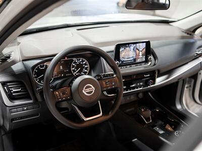2021 Nissan Rogue SV   - Photo 22 - Peoria, IL 61615