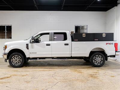 2019 Ford F-350 Super Duty XL   - Photo 6 - Peoria, IL 61615