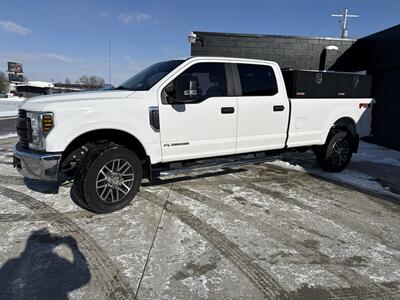 2019 Ford F-350 Super Duty XL   - Photo 6 - Peoria, IL 61615