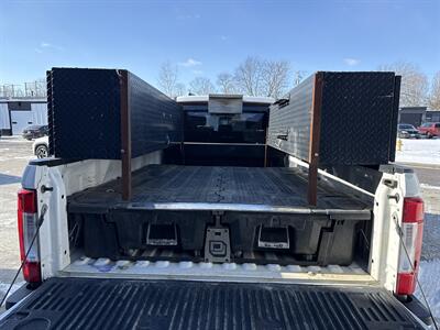 2019 Ford F-350 Super Duty XL   - Photo 4 - Peoria, IL 61615