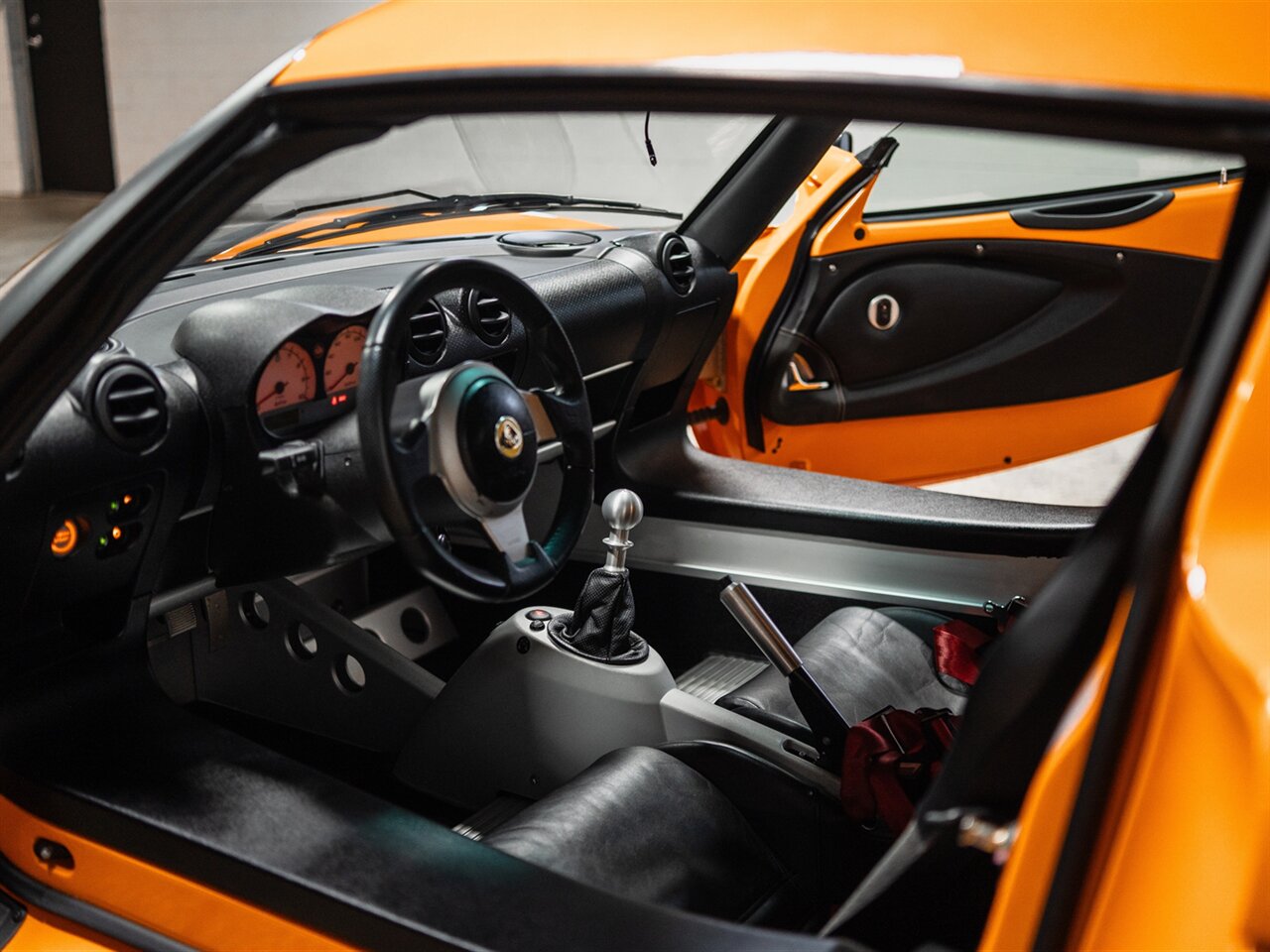 2007 Lotus Exige S - Photo 37 - Peoria, IL 61615