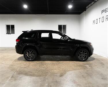 2021 Jeep Grand Cherokee 80th Anniversary Edition   - Photo 4 - Peoria, IL 61615